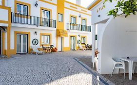 Apartamentos Patio Victoria By Umbral